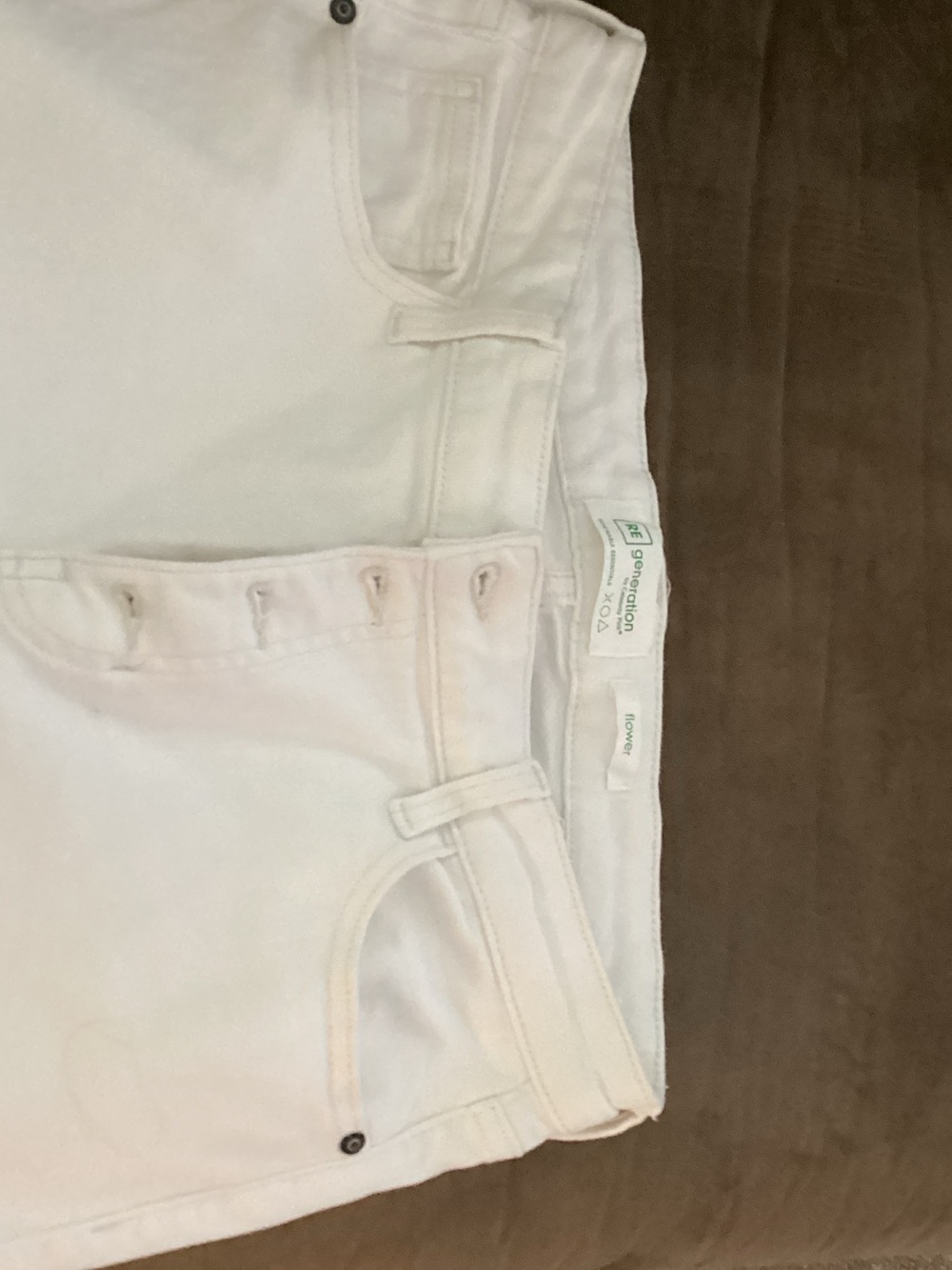 White High-Rise Button-Fly Jeans - Stretch Denim